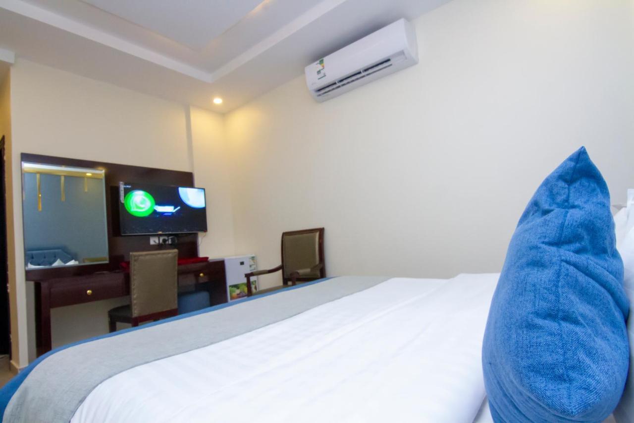 Aparthotel ال متعب سويتس الفلاح 1 Riad Exterior foto