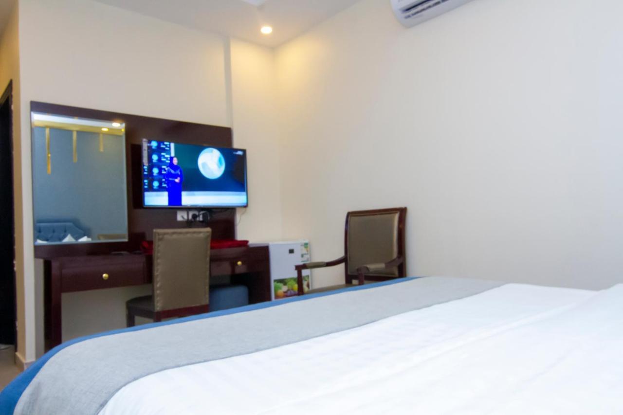 Aparthotel ال متعب سويتس الفلاح 1 Riad Exterior foto