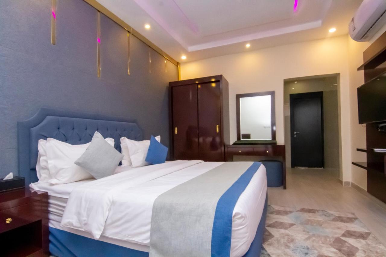 Aparthotel ال متعب سويتس الفلاح 1 Riad Exterior foto